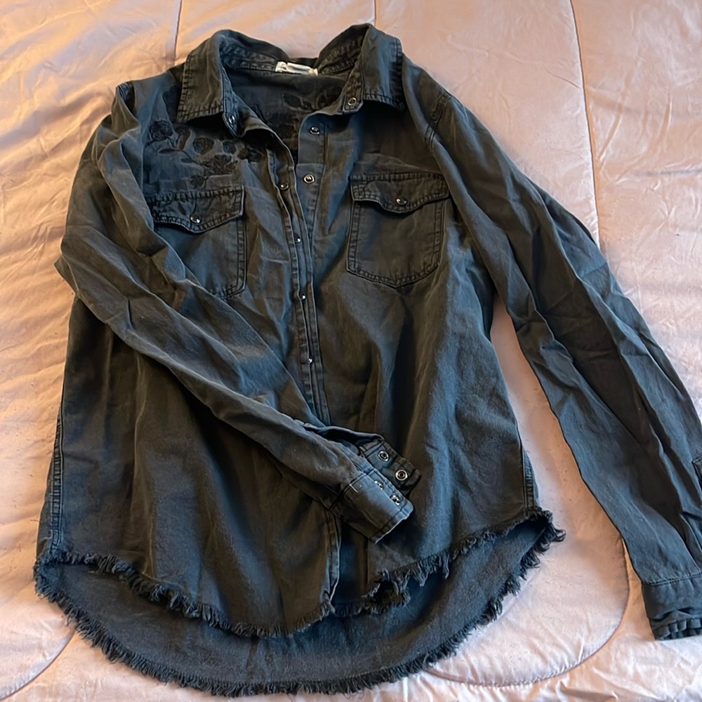 Button down embroidered shirt